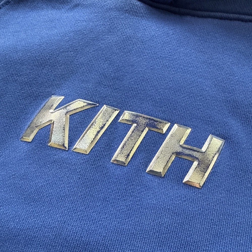 Kith Kids Novelty Logo Raglan Nelson Hoodie Sweatshirt Blue Metallic Logo Sz S - Picture 4 of 7